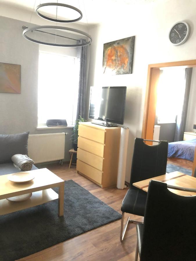 Delux Ferienwohnung Kunstgalerie Und Ilmradweg Kranichfeld Exteriör bild